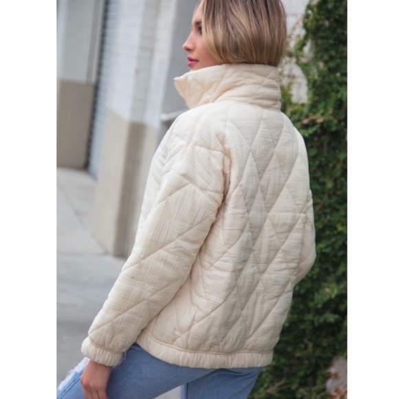 QUILTED PULLOVER - Picture 3 of 4